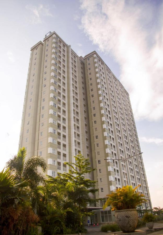 Skyland City Hotel Jatinangor Cilimus Eksteriør bilde