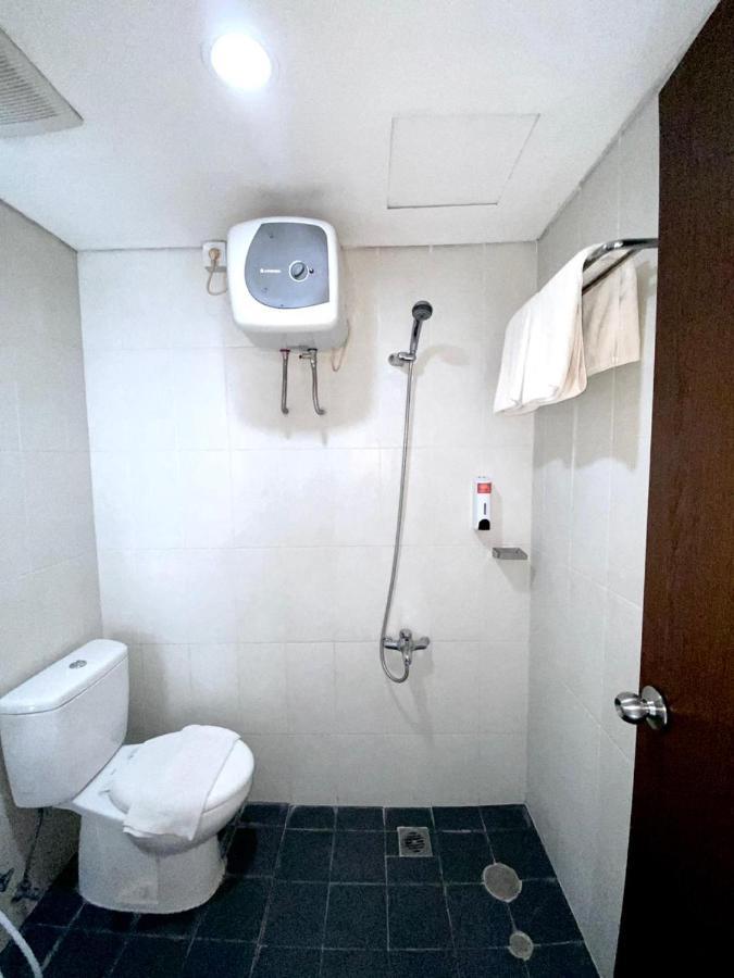 Skyland City Hotel Jatinangor Cilimus Eksteriør bilde
