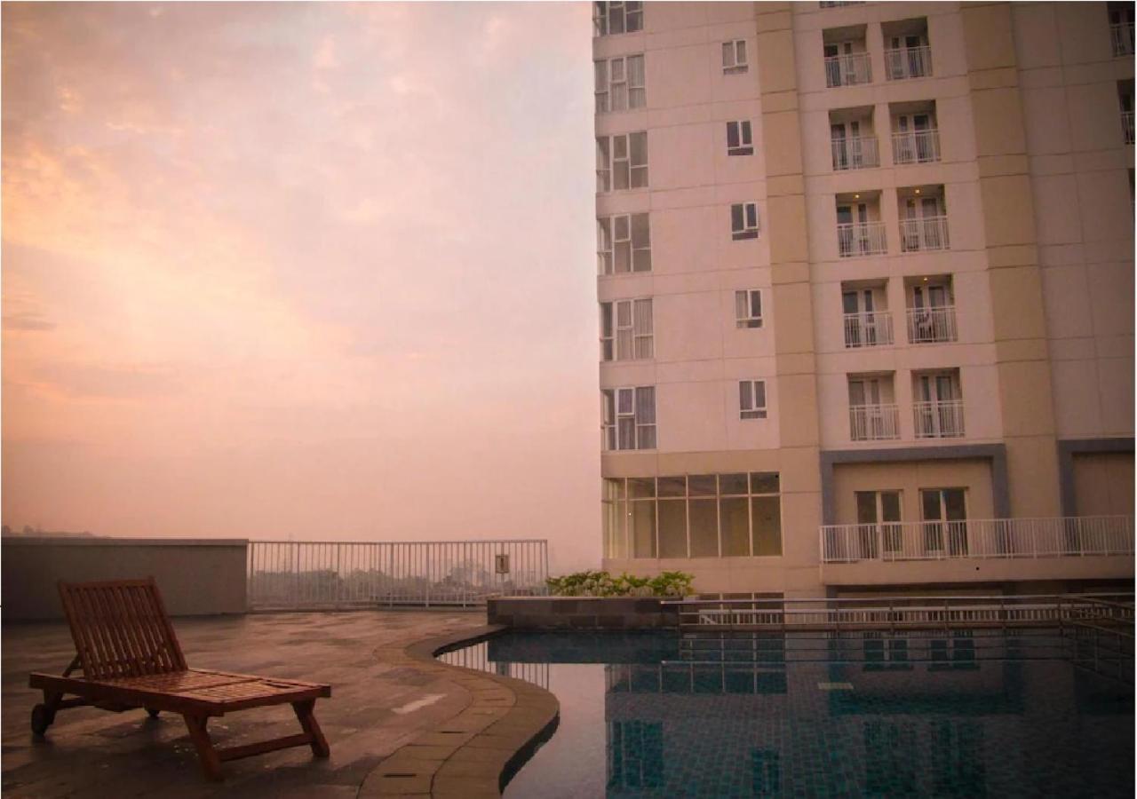 Skyland City Hotel Jatinangor Cilimus Eksteriør bilde