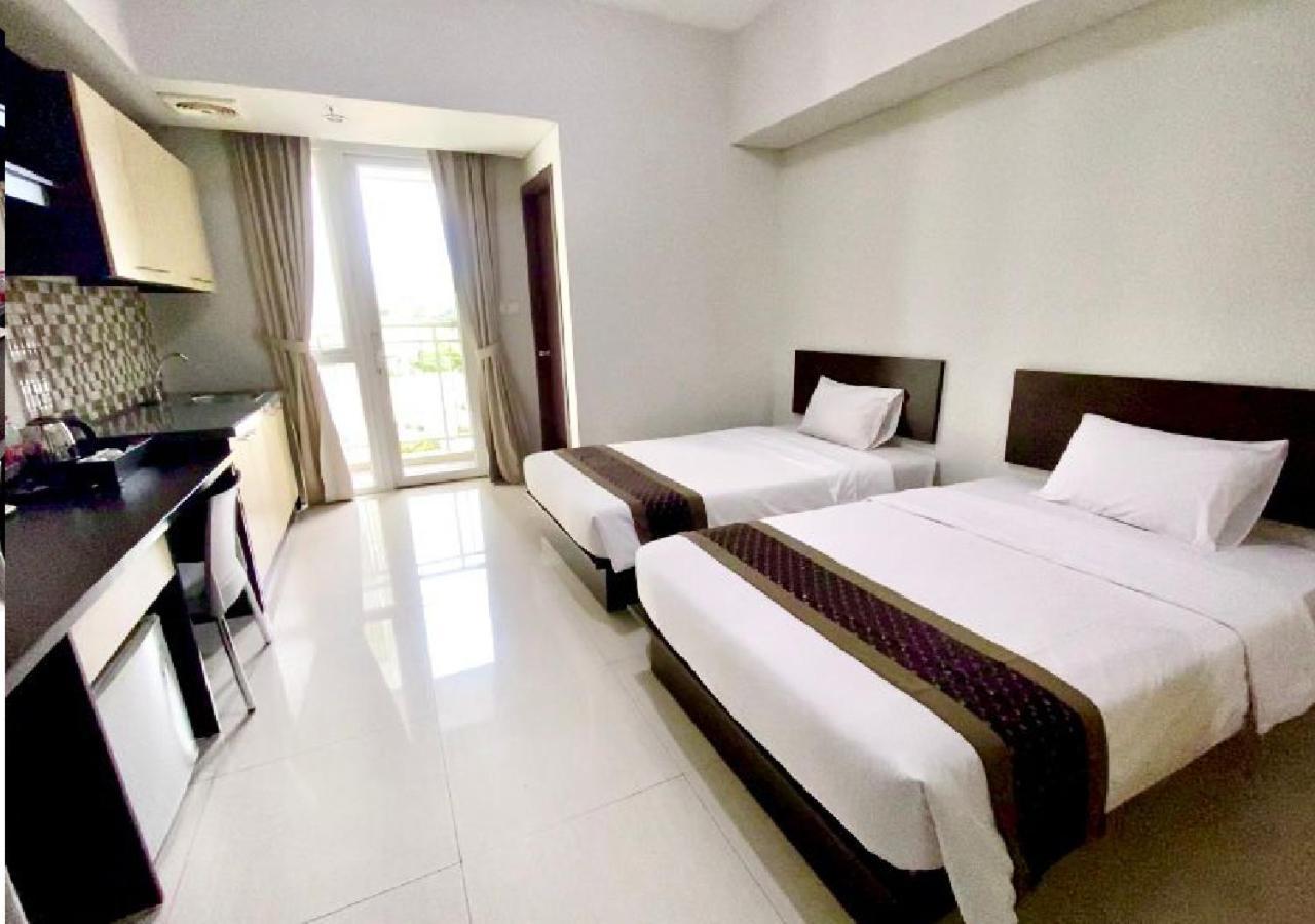 Skyland City Hotel Jatinangor Cilimus Eksteriør bilde